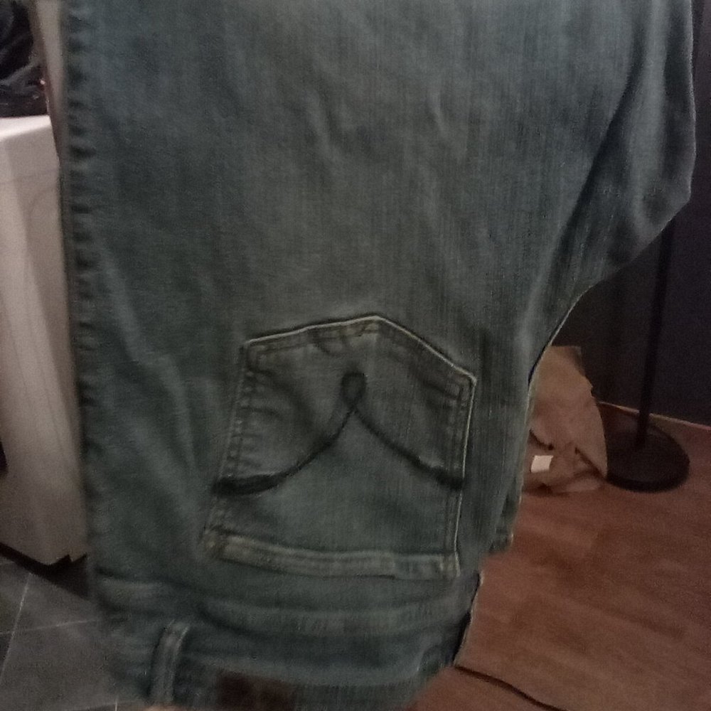 Jeans - Picture 2 of 2